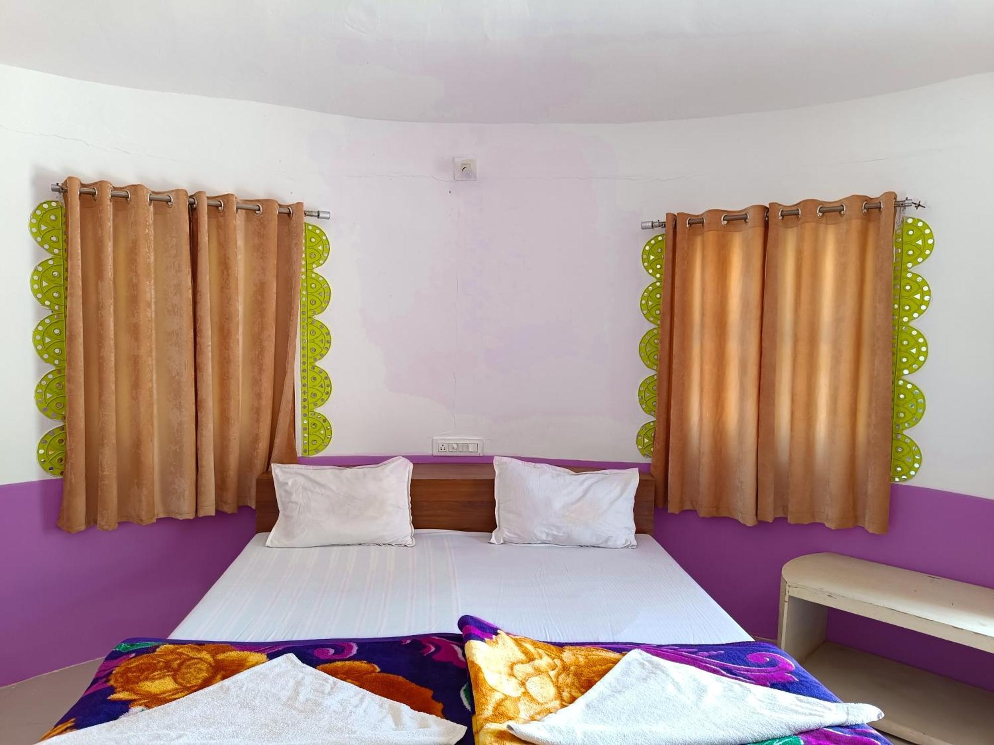 Hotel Rann Of Kachchh Dholavira Esterno foto